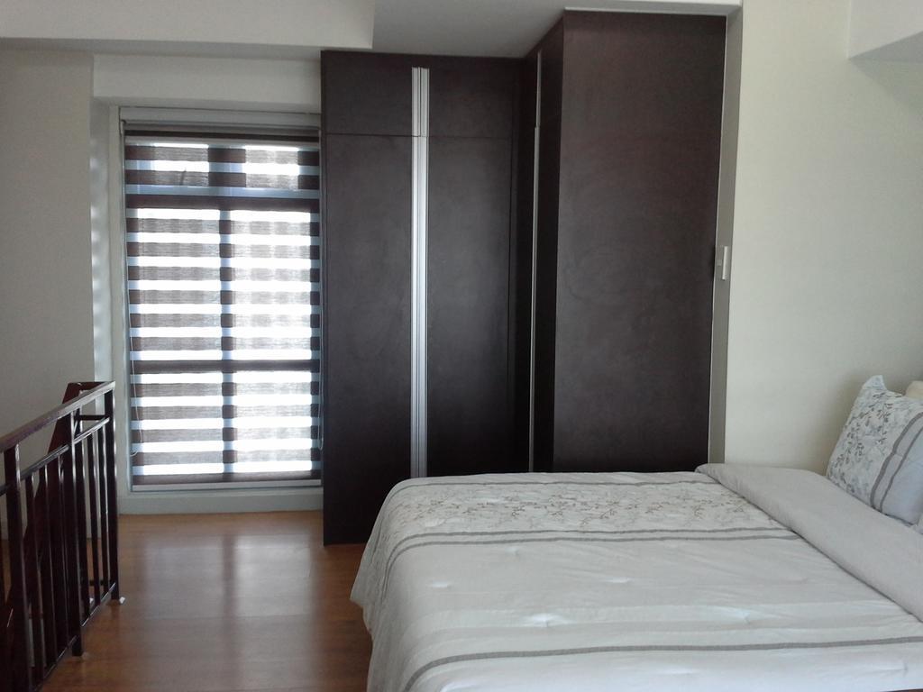 Appartamento Eton Parkview Makati City Esterno foto
