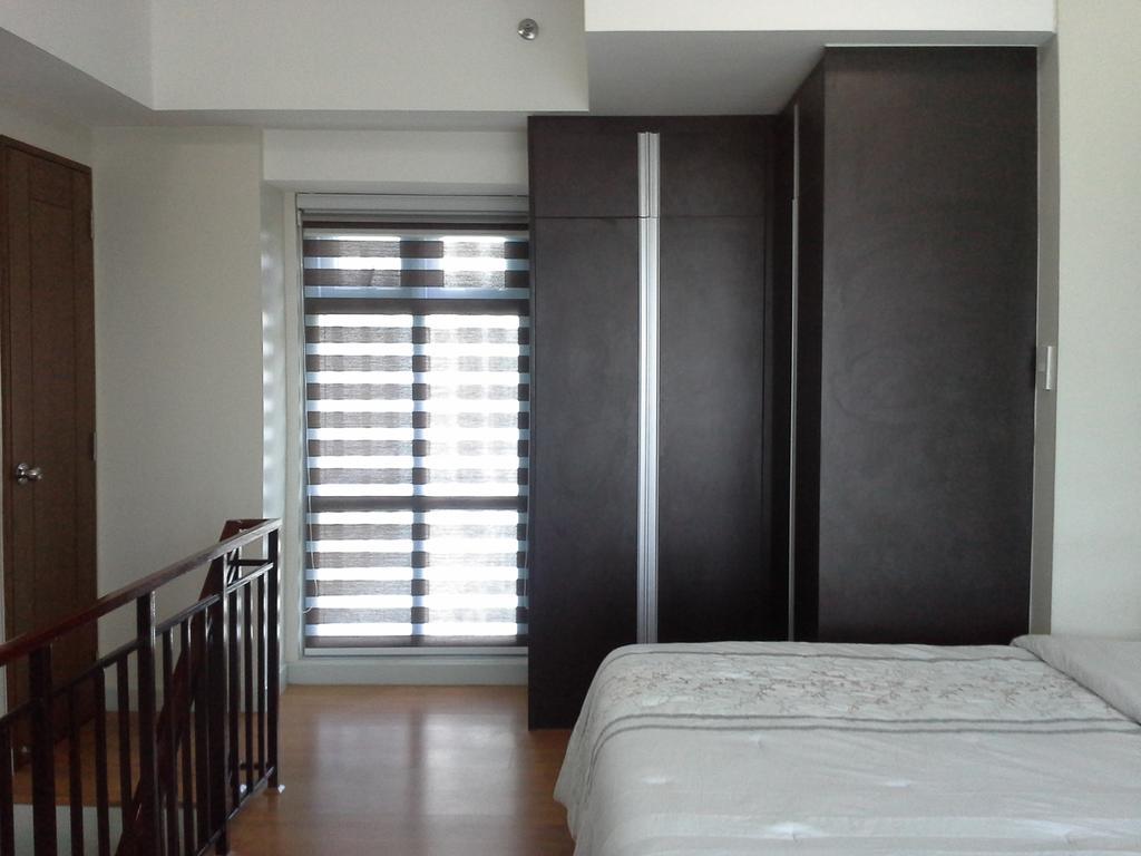 Appartamento Eton Parkview Makati City Esterno foto