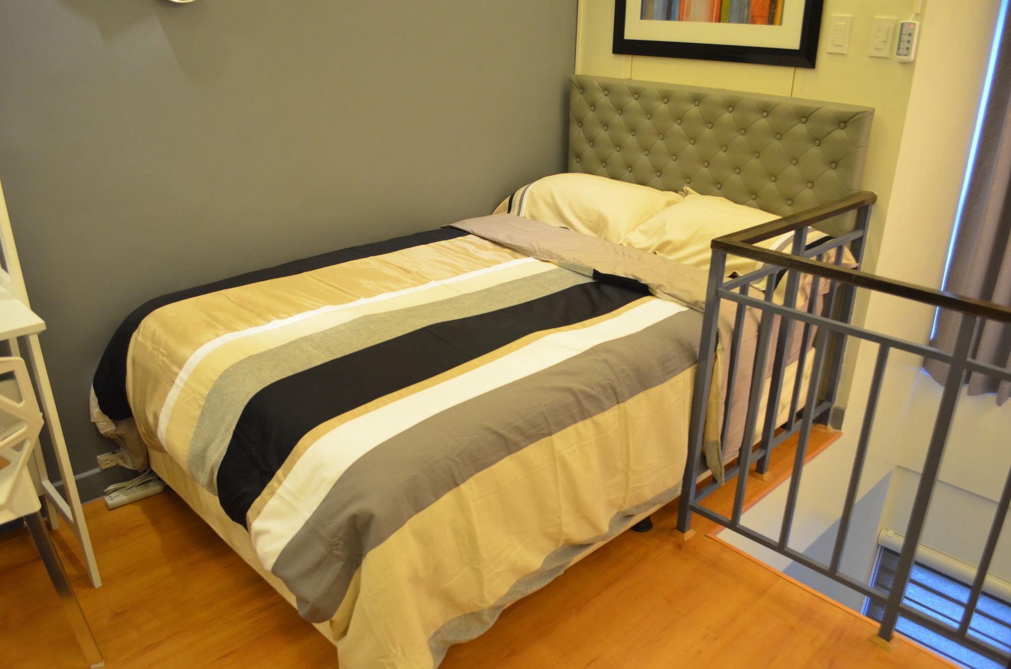 Appartamento Eton Parkview Makati City Esterno foto